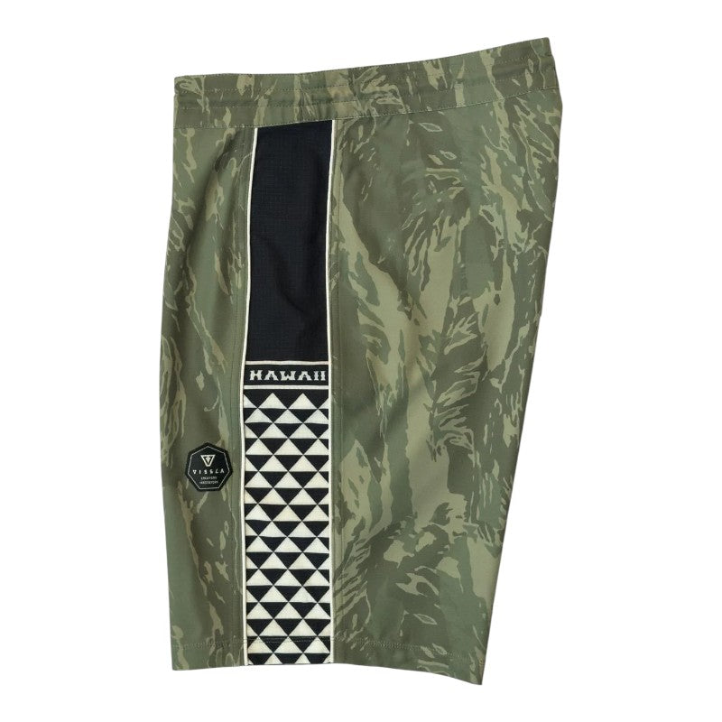 Hawaii Camo Boardshort 21"