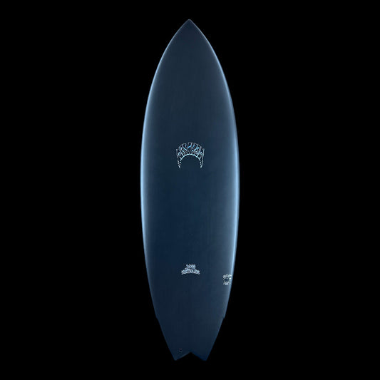 5'7" Pisces, Blacksheep, 31L