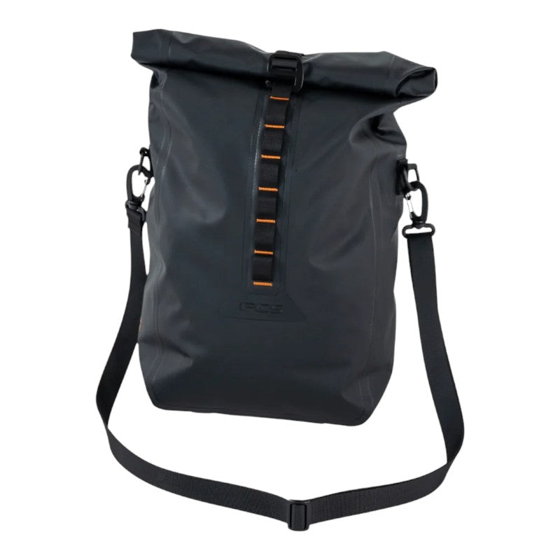 Pioneer Pouch 15L
