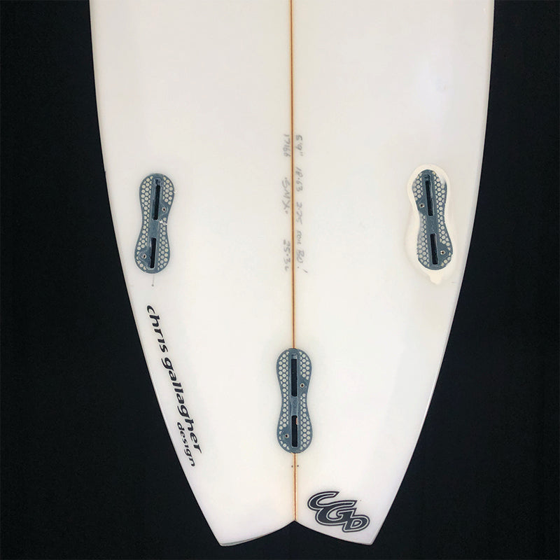 5'9" SMX with Fins